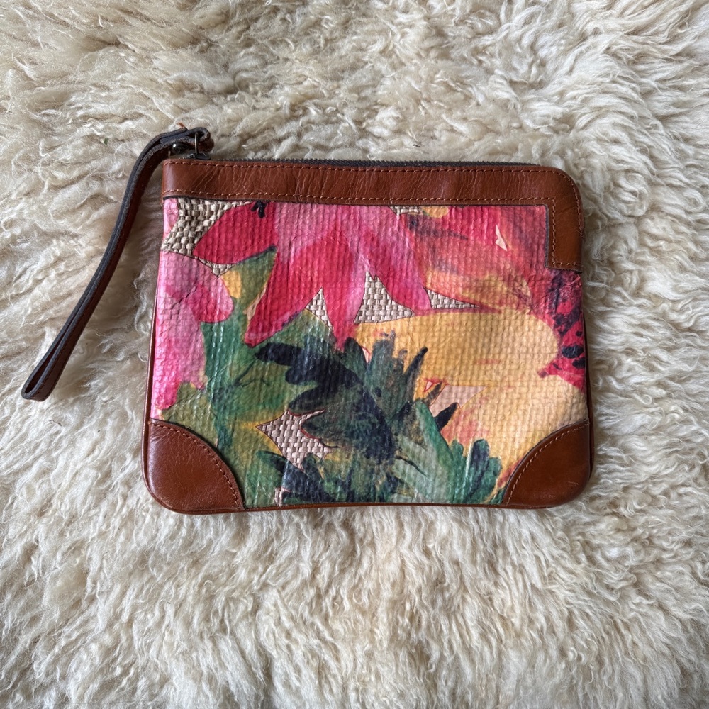 Patricia Nash Tan Leather Interior